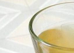 蜂蜜水的作用与功效及禁忌 蜂蜜水的作用与功效与禁忌