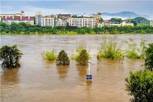 河南暴雨特点