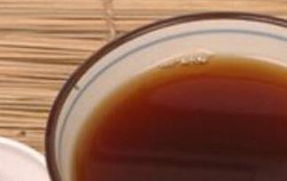 乌梅泡水的功效与作用（乌梅泡水的功效与作用及副作用）