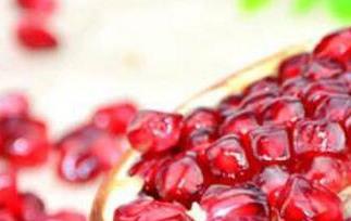 红石榴的功效与作用及副作用(红石榴的功效与作用及副作用图片)