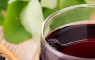 黑桑葚泡水喝的功效