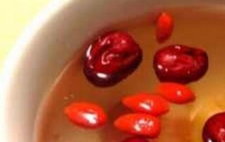 红枣茶的做法与功效 红枣茶的做法和功效与作用