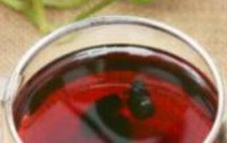 桑葚泡水喝有什么作用（黄芪和枸杞桑葚泡水喝有什么作用）