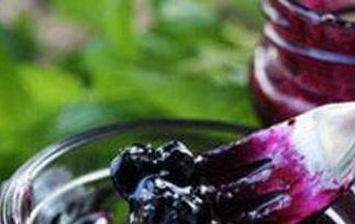 蓝莓怎么吃(蓝莓怎么吃一天吃多少)