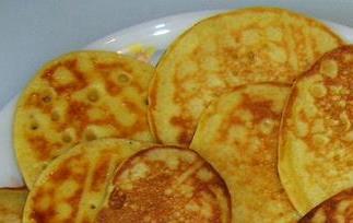 枇杷饼的功效与作用（枇杷饼的功效与作用及禁忌）