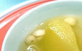 苹果雪梨糖水的功效和做法（苹果雪梨糖水的功效和做法视频）