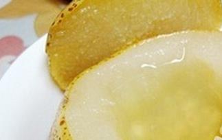 冰糖雪梨川贝的做法步骤和材料（冰糖雪梨川贝的制作方法）