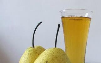 梨和什么一起榨汁好 梨和什么一起榨汁好喝又营养