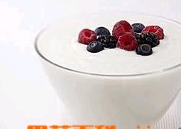 空腹喝酸奶会怎么样 空腹喝酸奶会怎么样肚子疼