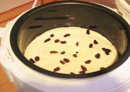 如何用电饭煲做蛋糕（如何用电饭煲做蛋糕视频）