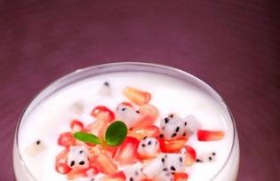 火龙果酸奶西米露 火龙果酸奶西米露图片