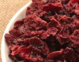 山萸肉泡水喝的功效与作用（山萸肉泡水喝的功效与作用是什么）