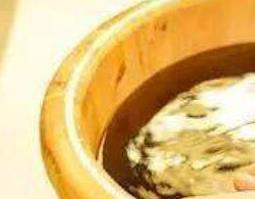 女人用艾叶泡脚的好处 女人用艾叶泡脚的好处有哪些