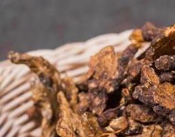 生苍术和炒苍术的区别（生苍术好还是炒苍术好）