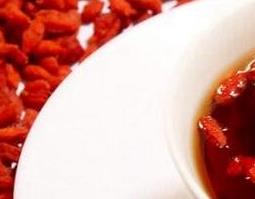 黄精的功效作用与食用方法 黄精的功效作用与食用方法及禁忌