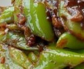 怎样腌制酱辣椒（怎样腌制酱辣椒好吃不坏）