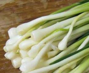 小蒜的功效与作用（本草纲目小蒜的功效与作用）