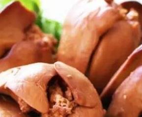 含铁高的食物有哪些(含铁高的食物有哪些 一览表)