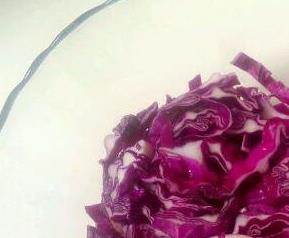 紫甘蓝怎么做好吃（紫甘蓝怎么凉拌好吃）