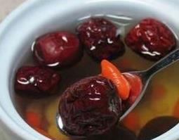 黄芪有丰胸的功效吗 黄芪可以丰胸吗