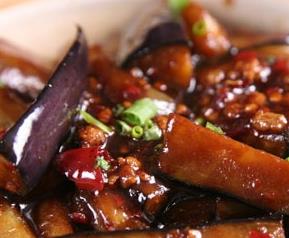 家常鱼香茄子怎么做（家常鱼香茄子怎么做的）