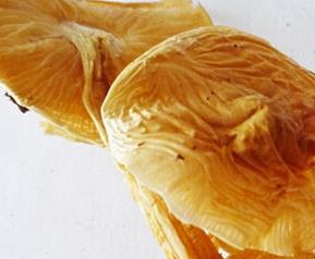 鸡油菌的功效与作用 鸡油菌的功效与作用及营养