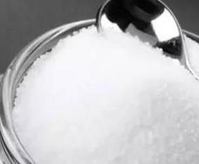 盐不能和什么一起吃（盐不能和什么一起吃会中毒）