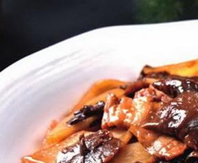 榛蘑的做法（五花肉炖榛蘑的做法）