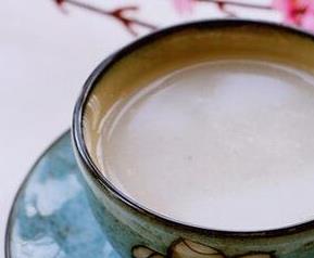 银耳糊的营养价值 银耳糊的营养价值与功效