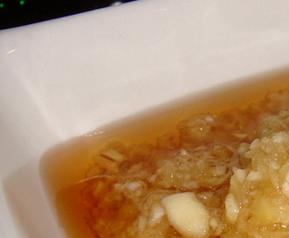 大蒜泥的功效与作用 大蒜泥的功效与作用是什么