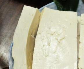 豆腐和什么一起吃最营养(豆腐和什么一起吃最营养呢)