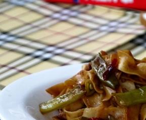 扁豆焖面制作步骤（扁豆焖面的制作方法）