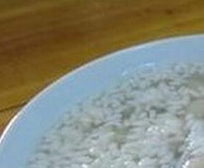 米酒的功效及吃法（米酒的功效与作用及做法）