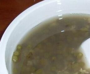 儿童发烧吃什么食物好