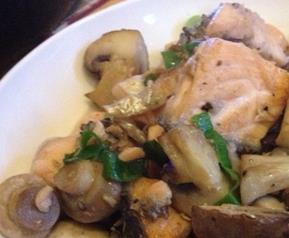 鱼能和蘑菇一起煮吗 鱼能跟蘑菇一起煮吗