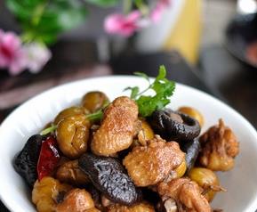 香菇炖鸡的营养价值 香菇炖鸡的营养价值与功效