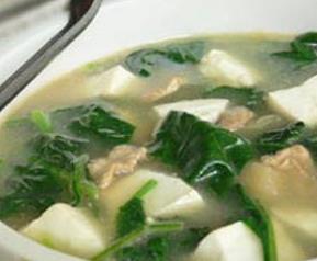 菠菜和豆腐能不能一起吃 菠菜和豆腐能不能一起吃过敏吗