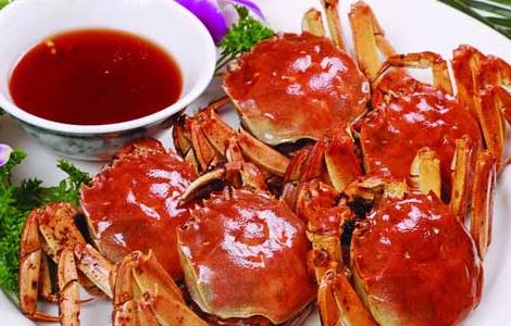 螃蟹不能和什么一起吃（螃蟹不能和什么一起吃 中毒）