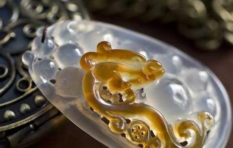 玉髓的功效与作用 绿色玉髓的功效与作用