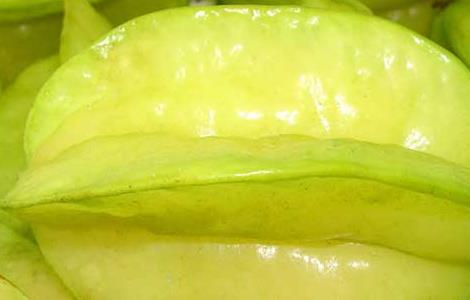 杨桃的功效与作用 杨桃的功效与作用吃法哪些人不能吃杨桃