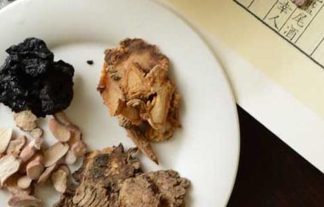 四物汤什么时候喝 四物汤什么时候喝最好早上还是晚上