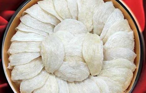 燕窝里含有激素吗(燕窝里含有激素吗会发胖吗)