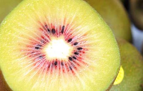 吃猕猴桃有什么好处 冬天吃猕猴桃有什么好处