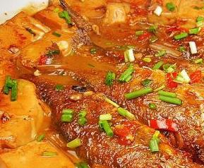 黄鱼烧豆腐怎么做 黄鱼烧豆腐怎么做最好吃