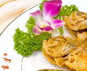 香煎小黄鱼的做法（香煎小黄鱼怎么做好吃窍门）