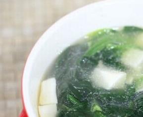 哪些蔬菜不能一起吃（哪些蔬菜不能一起吃口诀）