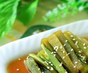 腌黄瓜咸菜的做法 腌黄瓜咸菜的做法配方10斤黄瓜