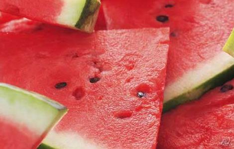 西瓜的功效与作用 西瓜的功效与作用禁忌