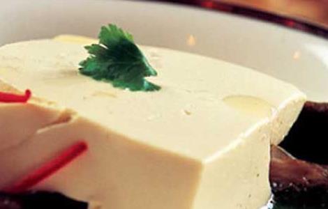 泥鳅钻豆腐的做法（泥鳅钻豆腐的做法残忍）