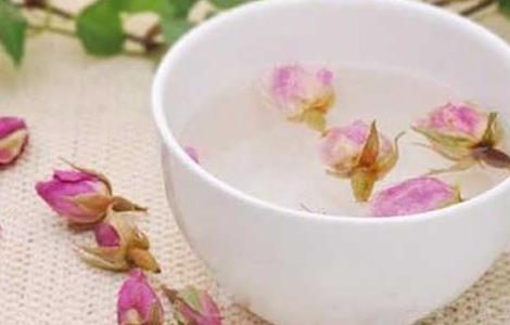 玫瑰花茶的功效与作用及禁忌 荷叶玫瑰花茶的功效与作用及禁忌